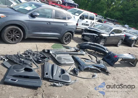 2018 Jeep Grand Cherokee High Altitude 4X4 z USA, uszkodzony, nr VIN 1C4RJFCG6JC235972